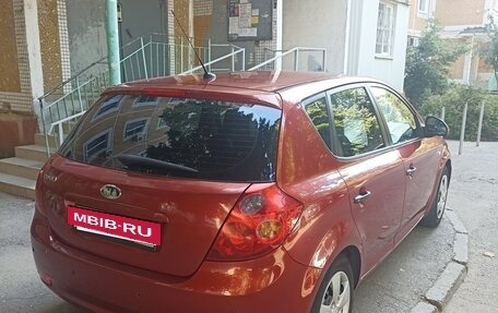 KIA cee'd I рестайлинг, 2009 год, 450 000 рублей, 3 фотография