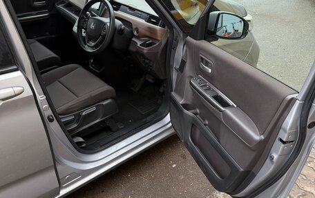 Honda Freed II, 2019 год, 1 500 000 рублей, 7 фотография