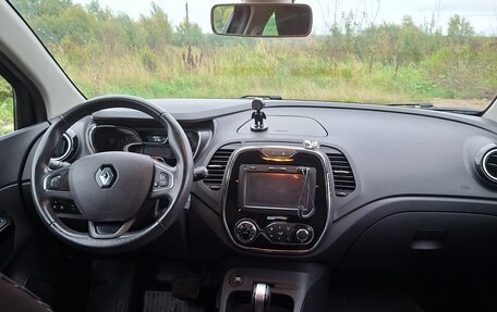 Renault Kaptur I рестайлинг, 2017 год, 1 300 000 рублей, 5 фотография