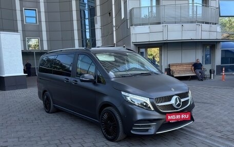 Mercedes-Benz V-Класс, 2021 год, 11 500 000 рублей, 3 фотография