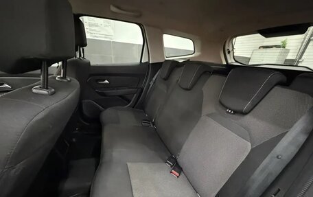Renault Duster, 2021 год, 1 200 000 рублей, 12 фотография