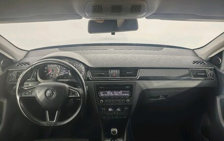 Skoda Rapid I, 2015 год, 600 000 рублей, 10 фотография