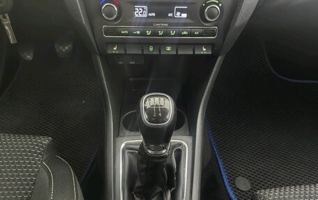 Skoda Rapid I, 2015 год, 600 000 рублей, 12 фотография