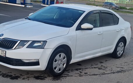 Skoda Octavia, 2018 год, 550 000 рублей, 3 фотография
