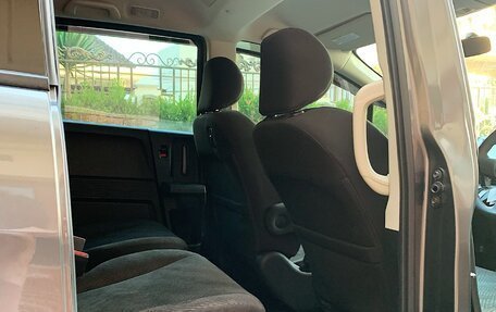 Honda Freed I, 2014 год, 1 090 000 рублей, 15 фотография