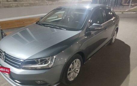 Volkswagen Jetta VI, 2016 год, 10 фотография