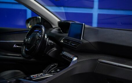 Peugeot 3008 II, 2019 год, 1 580 000 рублей, 14 фотография