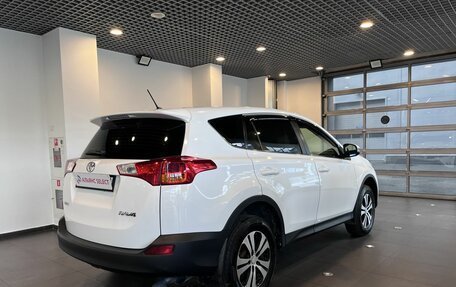 Toyota RAV4, 2015 год, 1 720 000 рублей, 3 фотография
