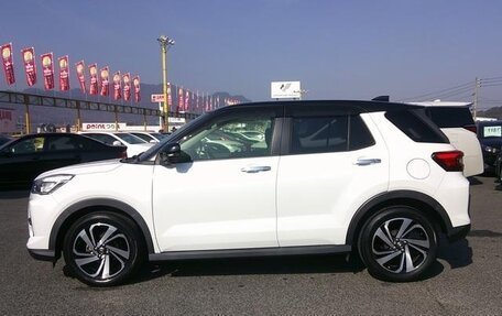 Toyota Raize I, 2022 год, 1 300 000 рублей, 8 фотография