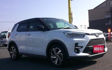 Toyota Raize I, 2022 год, 1 300 000 рублей, 3 фотография
