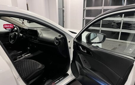Mazda 3, 2014 год, 1 420 000 рублей, 27 фотография