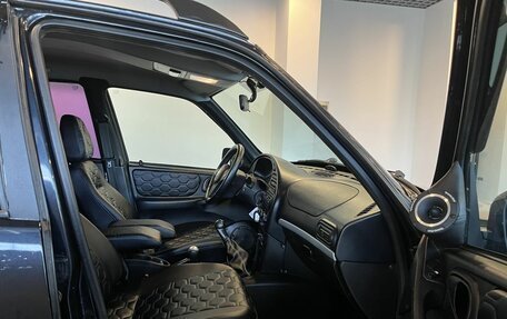 Chevrolet Niva I рестайлинг, 2012 год, 500 000 рублей, 28 фотография