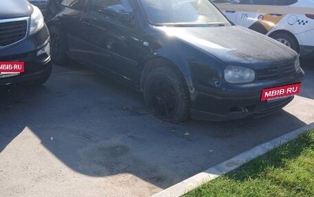 Volkswagen Golf IV, 2001 год, 95 000 рублей, 2 фотография