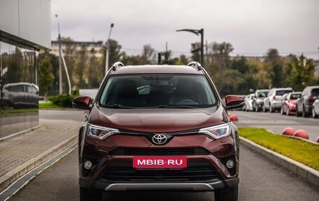 Toyota RAV4, 2018 год, 2 699 777 рублей, 4 фотография