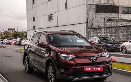 Toyota RAV4, 2018 год, 2 699 777 рублей, 5 фотография