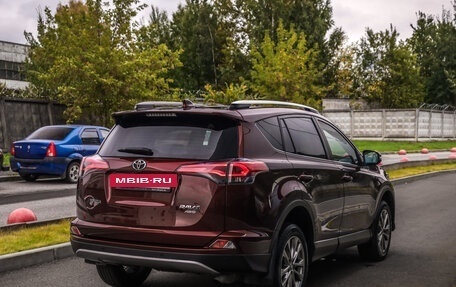 Toyota RAV4, 2018 год, 2 699 777 рублей, 6 фотография
