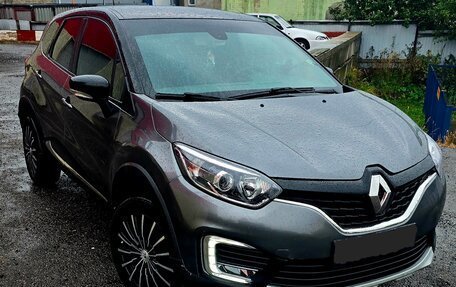 Renault Kaptur I рестайлинг, 2017 год, 1 350 000 рублей, 1 фотография