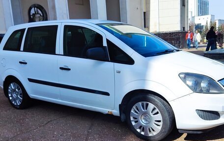 Opel Zafira B, 2011 год, 590 000 рублей, 4 фотография