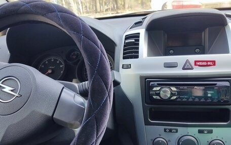 Opel Zafira B, 2011 год, 590 000 рублей, 6 фотография