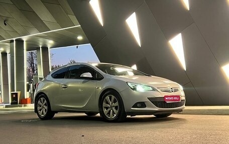 Opel Astra J, 2012 год, 820 000 рублей, 1 фотография