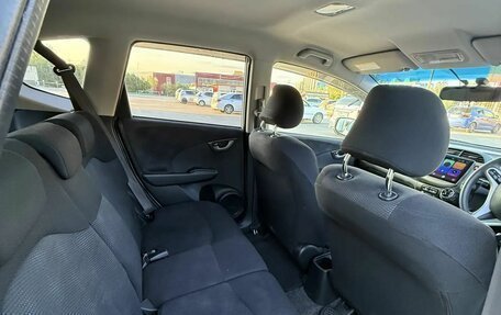 Honda Fit III, 2012 год, 850 000 рублей, 5 фотография