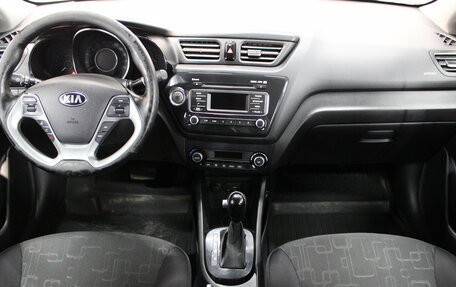 KIA Rio III рестайлинг, 2016 год, 855 000 рублей, 9 фотография