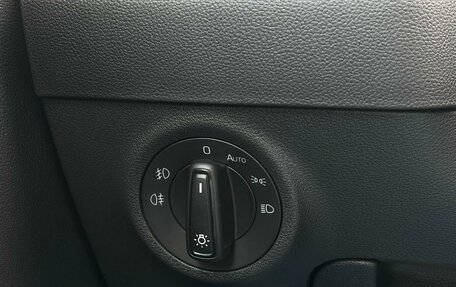 Skoda Karoq I, 2020 год, 2 387 000 рублей, 15 фотография