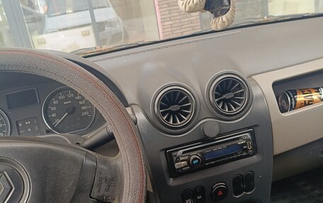 Renault Logan I, 2011 год, 205 000 рублей, 7 фотография