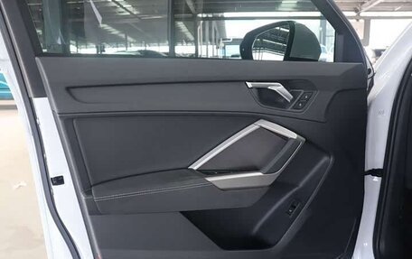 Audi Q3, 2022 год, 2 530 000 рублей, 15 фотография