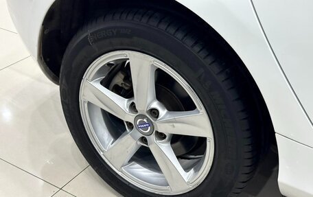 Volvo V40 II рестайлинг, 2016 год, 1 160 000 рублей, 10 фотография
