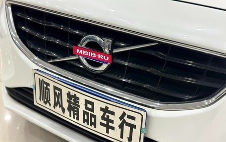 Volvo V40 II рестайлинг, 2016 год, 1 160 000 рублей, 7 фотография