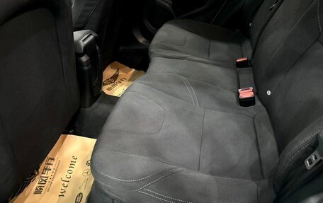 Volvo V40 II рестайлинг, 2016 год, 1 160 000 рублей, 26 фотография