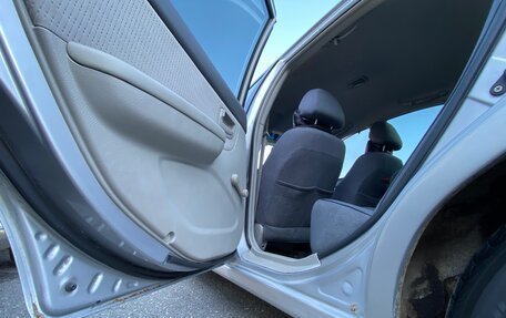 KIA Cerato I, 2007 год, 400 000 рублей, 16 фотография
