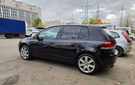 Volkswagen Golf VI, 2010 год, 800 000 рублей, 6 фотография