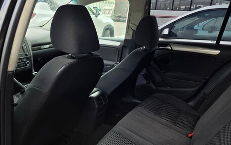 Volkswagen Golf VI, 2010 год, 800 000 рублей, 14 фотография
