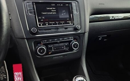 Volkswagen Golf VI, 2010 год, 800 000 рублей, 15 фотография
