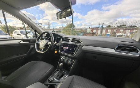 Volkswagen Tiguan II, 2020 год, 2 299 000 рублей, 10 фотография