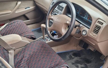Toyota Vista, 1996 год, 200 000 рублей, 8 фотография