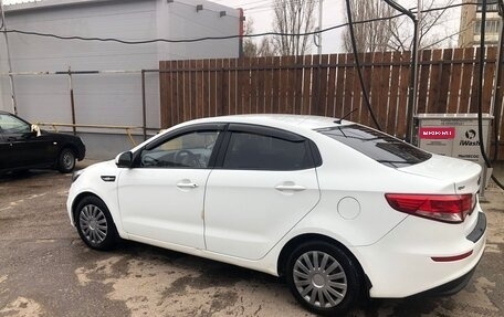 KIA Rio III рестайлинг, 2016 год, 780 000 рублей, 4 фотография