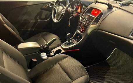 Opel Astra J, 2012 год, 820 000 рублей, 8 фотография