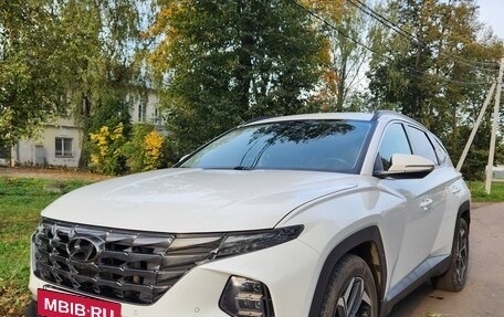 Hyundai Tucson, 2021 год, 2 850 000 рублей, 2 фотография