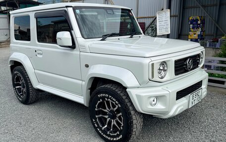 Suzuki Jimny, 2023 год, 2 499 000 рублей, 3 фотография