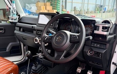 Suzuki Jimny, 2023 год, 2 499 000 рублей, 6 фотография