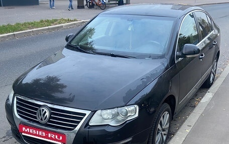 Volkswagen Passat B6, 2008 год, 885 585 рублей, 2 фотография