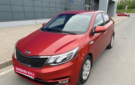KIA Rio III рестайлинг, 2016 год, 910 000 рублей, 3 фотография
