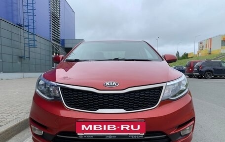 KIA Rio III рестайлинг, 2016 год, 910 000 рублей, 2 фотография