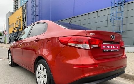 KIA Rio III рестайлинг, 2016 год, 910 000 рублей, 10 фотография