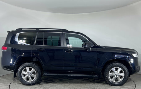 Toyota Land Cruiser, 2023 год, 8 670 000 рублей, 3 фотография