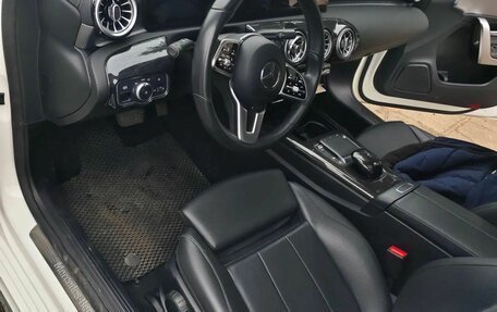 Mercedes-Benz A-Класс, 2021 год, 3 200 000 рублей, 11 фотография