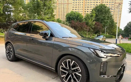 Volvo XC70, 2026 год, 6 989 001 рублей, 1 фотография